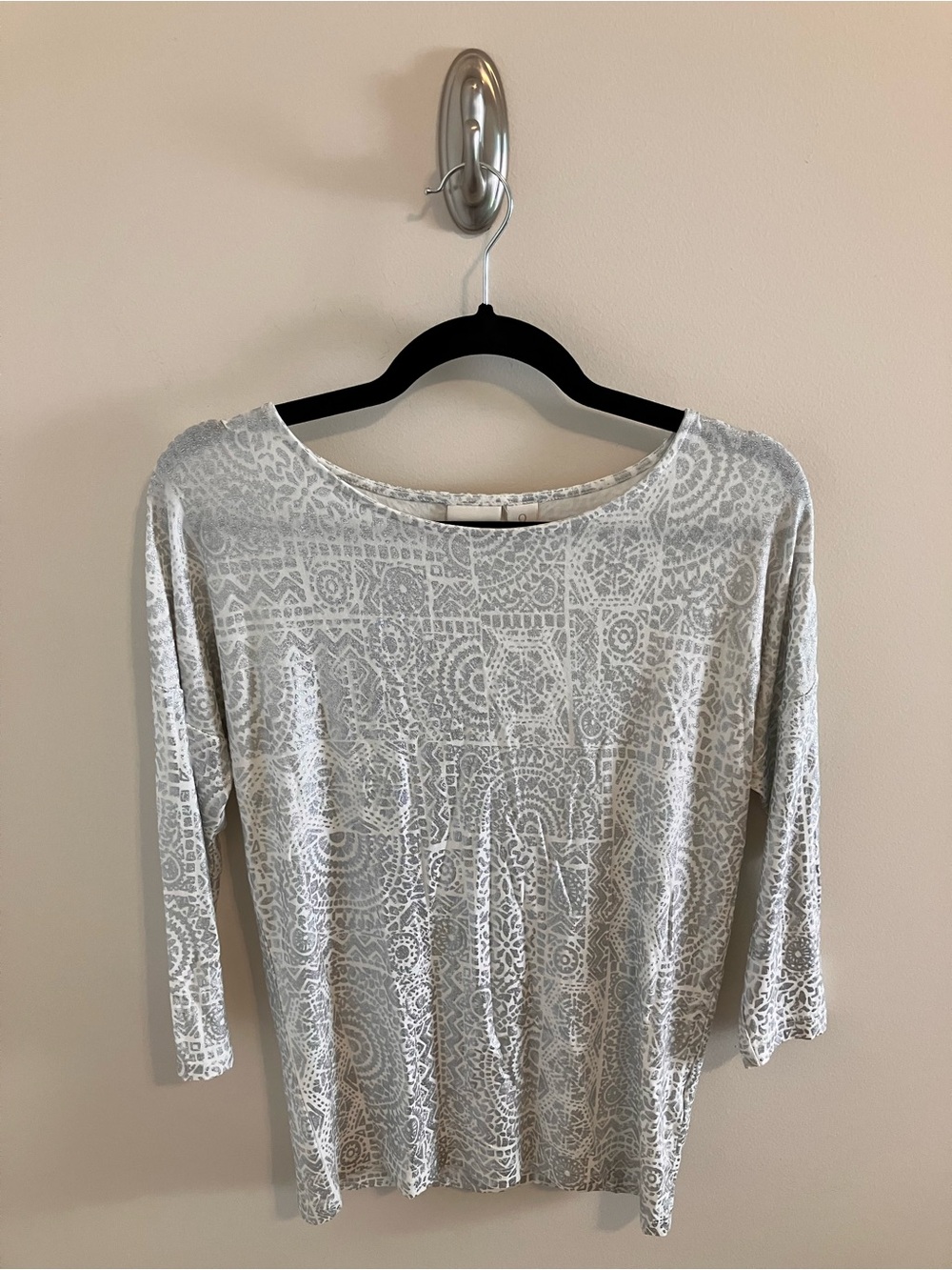 Chico's Metallic Paisley Print Shirt in White/Silver Size 0